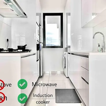 Beacon Executive Suites #Modern Chic #Skypool #Georgetown #5Pax #2Br 2Bath #2Queen 1Single #Quality Well Maintained #Private Host Exterior photo
