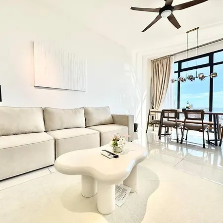 Beacon Executive Suites #Modern Chic #Skypool #Georgetown #5Pax #2Br 2Bath #2Queen 1Single #Quality Well Maintained #Private Host Exterior photo