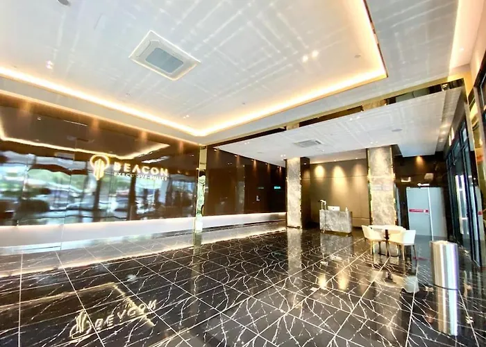 Beacon Executive Suites #Modern Chic #Skypool #Georgetown #5Pax #2Br 2Bath #2Queen 1Single #Quality Well Maintained #Private Host