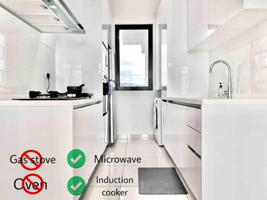 Apartment Beacon Executive #modern Chic #skypool #georgetown #5pax #2br 2bath #2queen 1single #quality Well Maintained #private Host *